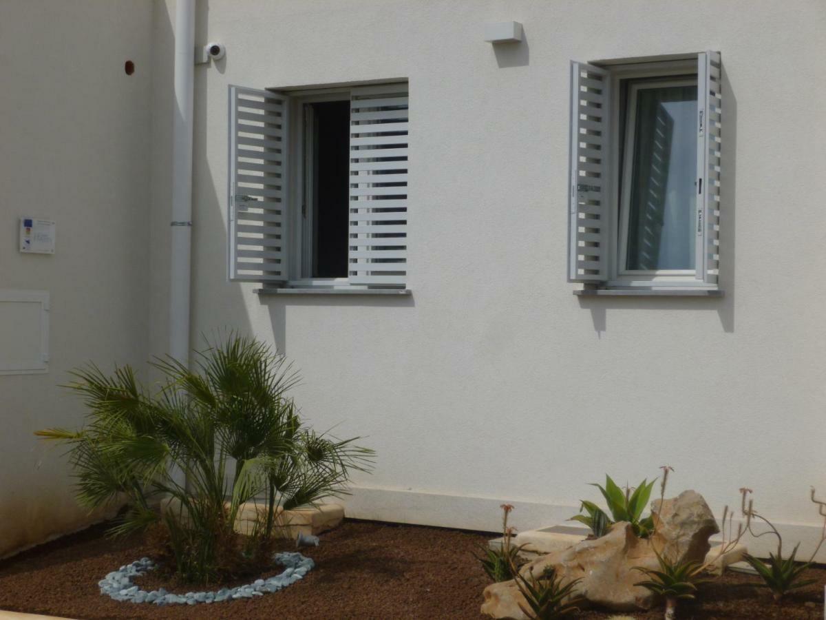 Charm Holiday Terrasini Zewnętrze zdjęcie