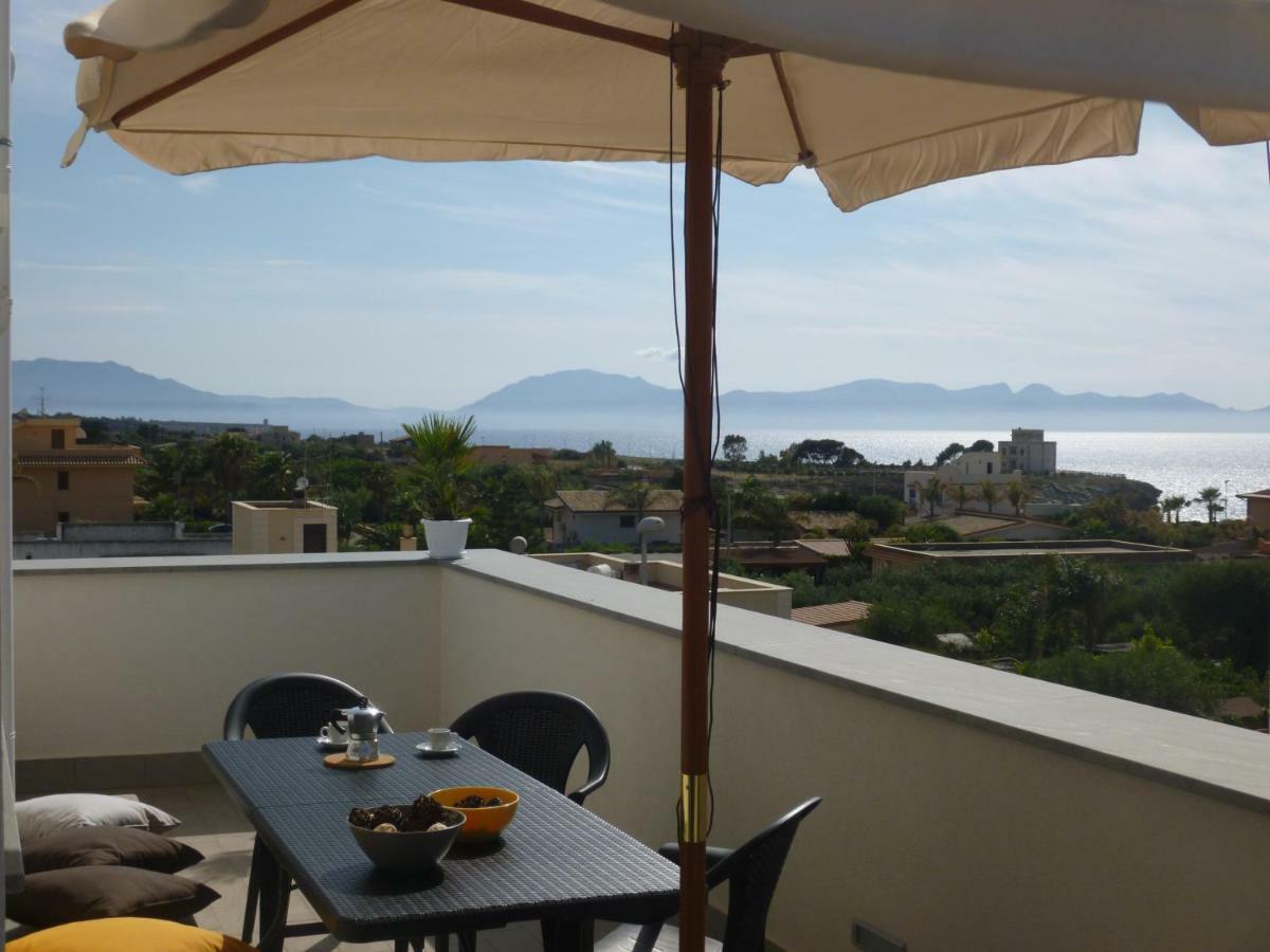 Charm Holiday Terrasini Zewnętrze zdjęcie