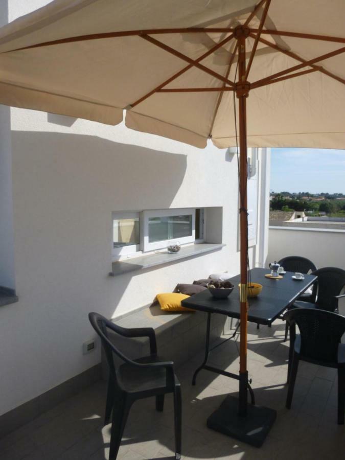 Charm Holiday Terrasini Zewnętrze zdjęcie