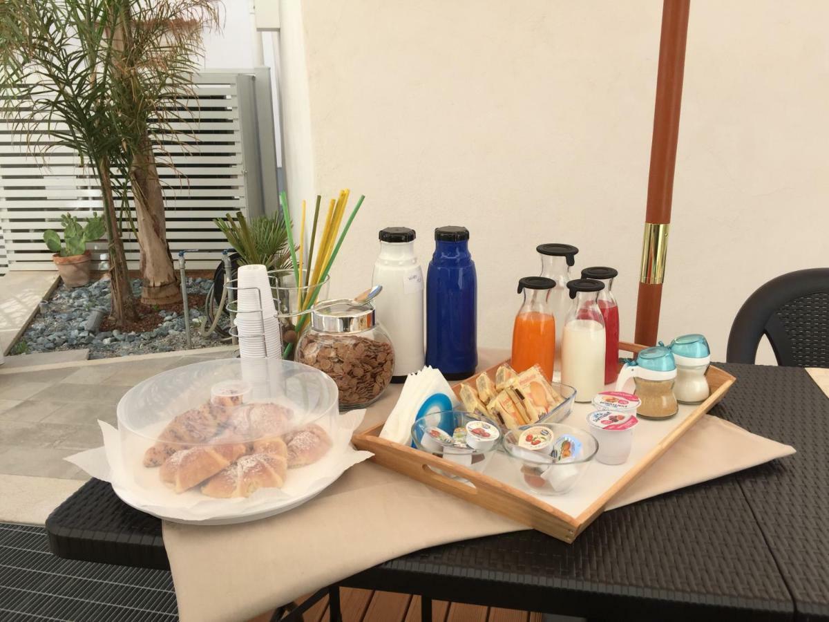 Charm Holiday Terrasini Zewnętrze zdjęcie